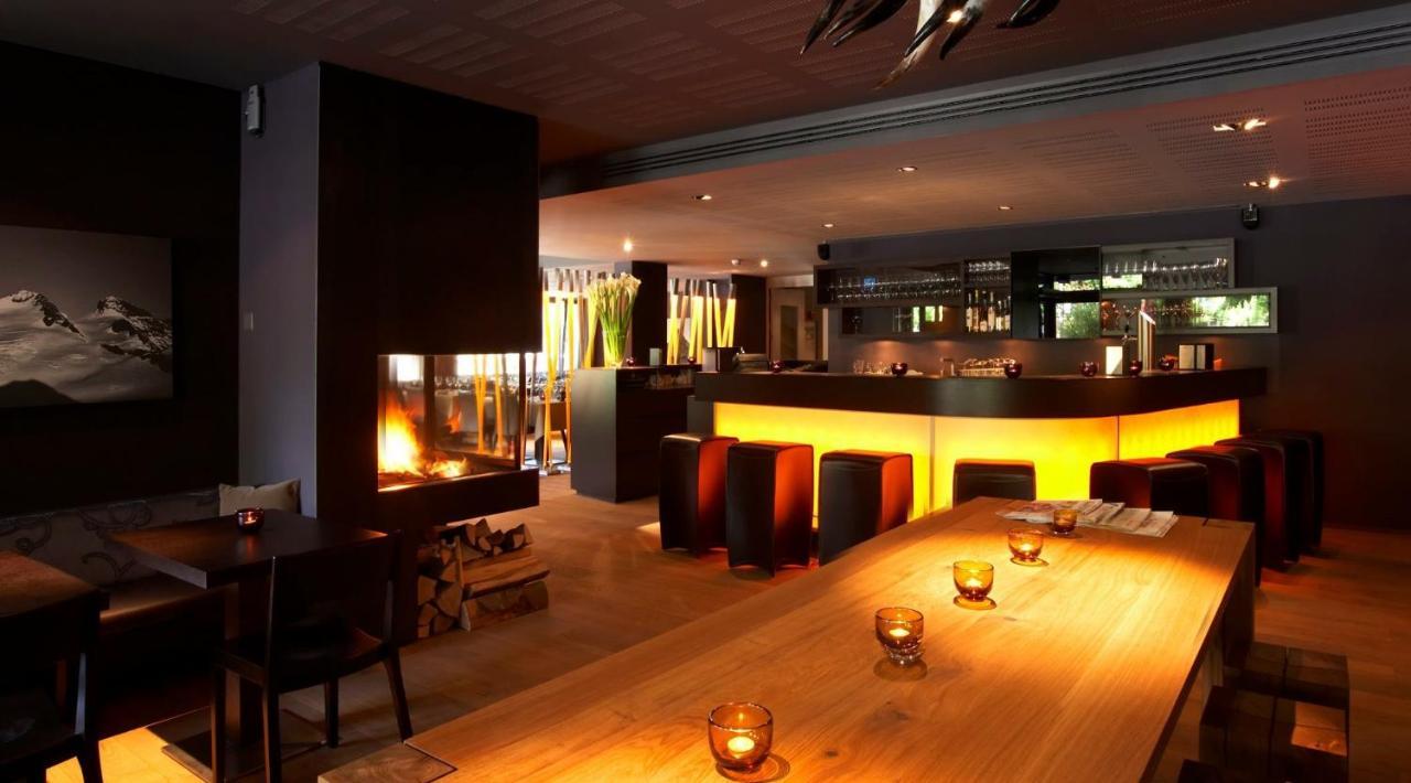 Victoria Hotel 4*